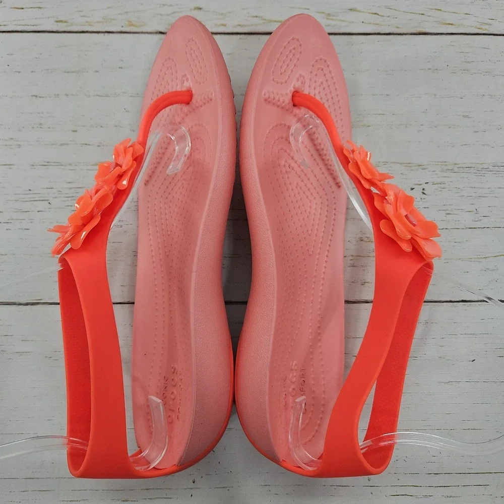 Crocs Serena Embellished Flower Sandals  Womens 9‎ Coral Orange Thong Flip Flop